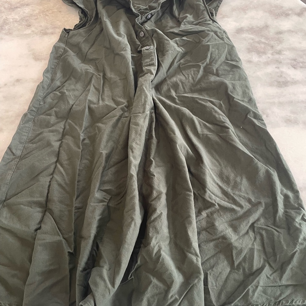 Time and Tru Olive Midi Dress